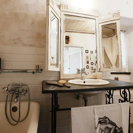 B&B Case Poggio Neirone